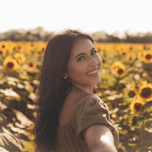 Meet your Posher, Alejandra